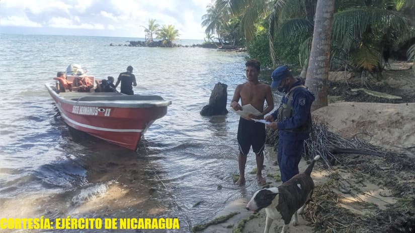 BARCOS
